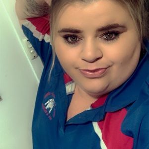 Meet your Posher, Jade